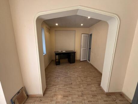 Obyekt - Elmlər Akademiyası m. - 50 m²