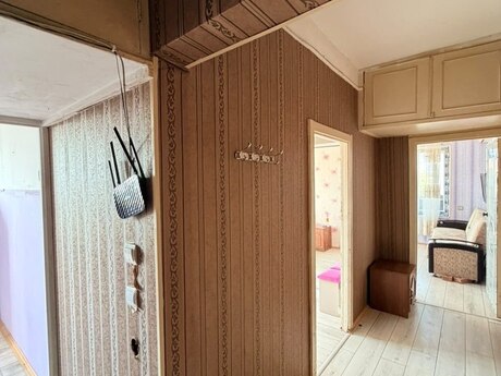 2 otaqlı köhnə tikili - Xalqlar Dostluğu m. - 52 m²
