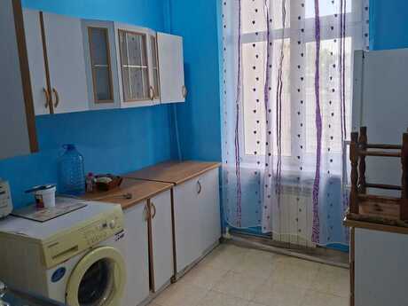 2 otaqlı köhnə tikili - İçəri Şəhər m. - 46 m²