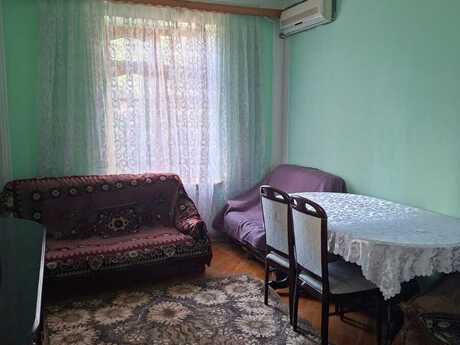 2 otaqlı köhnə tikili - İçəri Şəhər m. - 46 m²