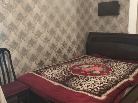 2 otaqlı köhnə tikili - Nəriman Nərimanov m. - 40 m²