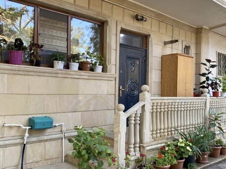 3 otaqlı köhnə tikili - Xalqlar Dostluğu m. - 65 m²