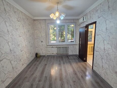 2 otaqlı köhnə tikili - 7-ci mikrorayon q. - 50 m²