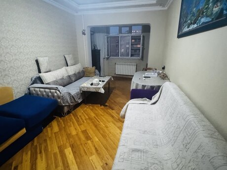 2 otaqlı köhnə tikili - İnşaatçılar m. - 60 m²