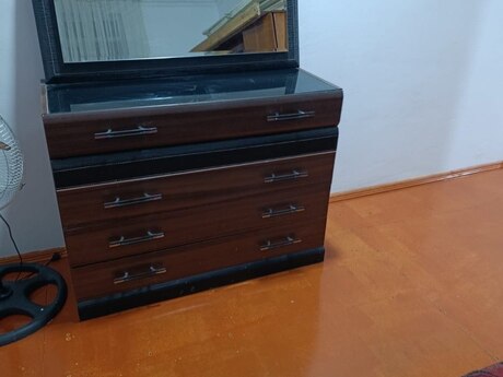 3 otaqlı həyət evi/bağ evi - Ağ şəhər q. - 66 m²