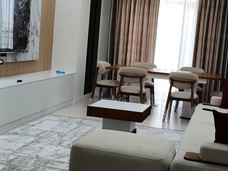 4 otaqlı yeni tikili - Nəriman Nərimanov m. - 185 m²