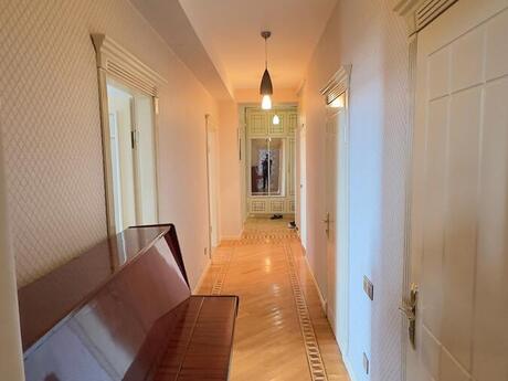 2 otaqlı yeni tikili - Neftçilər m. - 95 m²