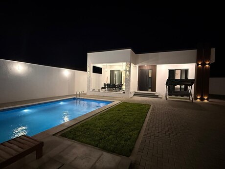 3 otaqlı həyət evi/bağ evi - Buzovna q. - 150 m²