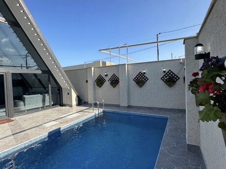 Сдаётся 3-комнатный дом, Mərdəkan, 150 м², 125 AZN/мес, фото 3 / 8