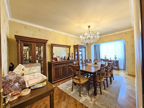4-комнатная квартира, 110 м², Memar Əcəmi: 275 000 ₼ 2