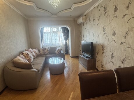 2-room apartment, 62 m², Azadlıq Prospekti: 213 000 ₼ 3