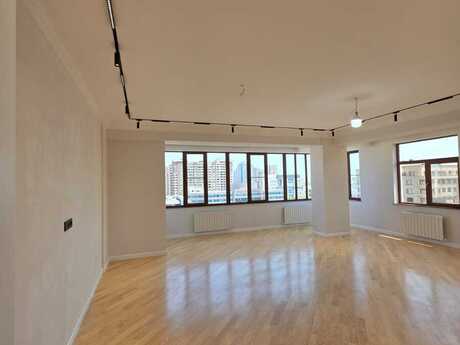 Elan №6282395 - Bakı, 28 May m., 4 otaqlı, 211 m², 12/19 mərtəbə