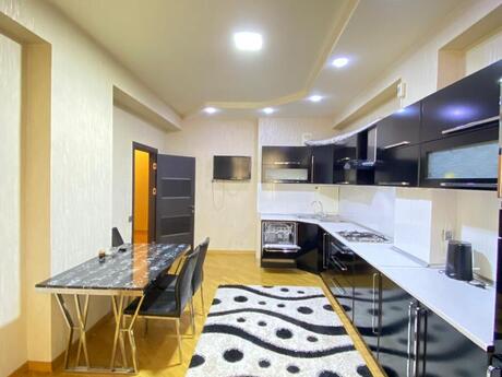 Аренда: 2-комнатная квартира, 90 м², 20 Yanvar: 750 ₼/мес 4