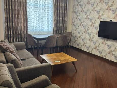 Elan №6282535 - Bakı, Gənclik m., 2 otaqlı, 78 m², 11/17 mərtəbə