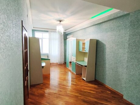 3 otaqlı yeni tikili - Xalqlar Dostluğu m. - 105 m²