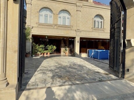 Elan №6282566 - Bakı, Binəqədi r., 7 otaqlı, 300 m²