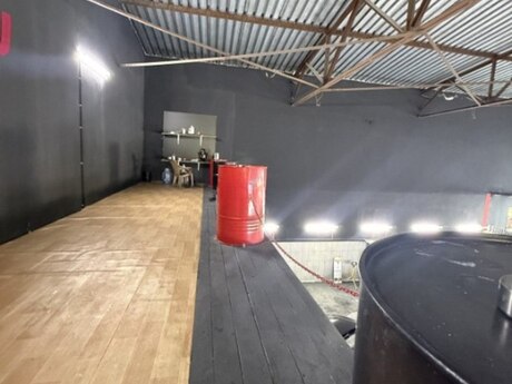 Объект - м. 8 ноября - 500 м²