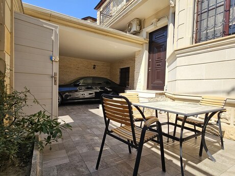 6 otaqlı həyət evi, 250 m², Badamdar: 530 000 ₼ 3