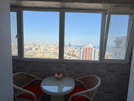 Elan №6282685 - Bakı, Elmlər Akademiyası m., 2 otaqlı, 70 m², 17/17 mərtəbə