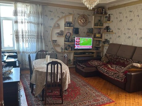 Объявление №6282765 - Баку, пос. Ази Асланова, 2-комн., 56 м², 11/13 этаж