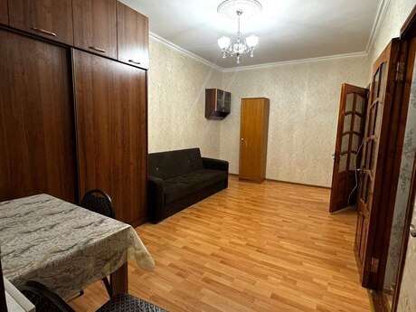Elan №6282924 - Bakı, Memar Əcəmi m., 2 otaqlı, 46 m², 3/5 mərtəbə