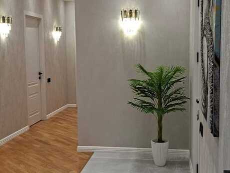 3 otaqlı mənzil, 114 m², Əhmədli: 258 000 ₼ 2