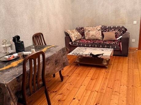 Elan №6283370 - Bakı, Qara Qarayev m., 2 otaqlı, 55 m², 2/5 mərtəbə