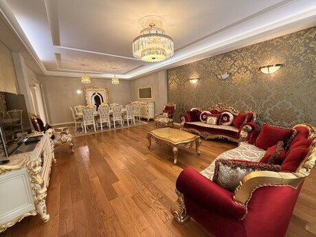 4 otaq · 240 m² · 18/22 mərtəbə, Elmlər Akademiyası