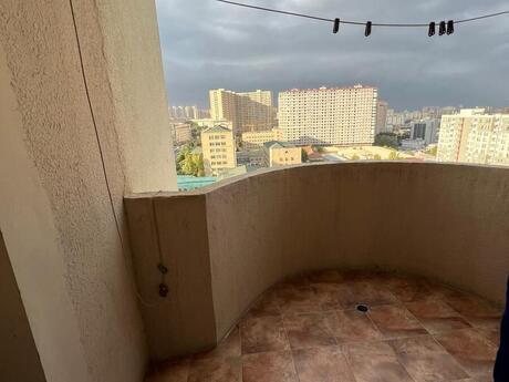 3 otaqlı mənzil, 132 m², 20 Yanvar: 360 000 ₼ 2
