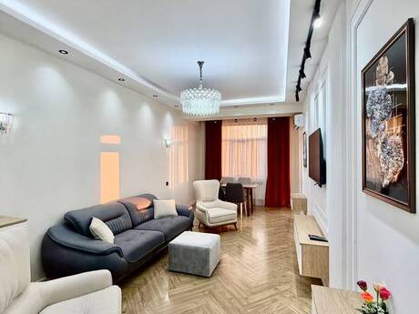 Elan №6283580 - Bakı, Nəsimi r., 2 otaqlı, 70 m², 11/17 mərtəbə