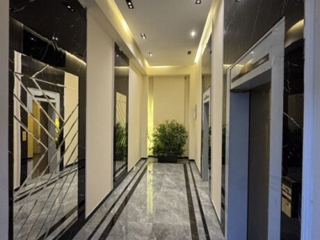 Gənclikdə 2 otaqlı yeni tikili mənzil satılır, 119 m², 357 000 AZN, şəkil 2 / 10