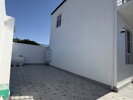 4 otaqlı həyət evi, 125 m², Binə: 143 000 ₼ 2