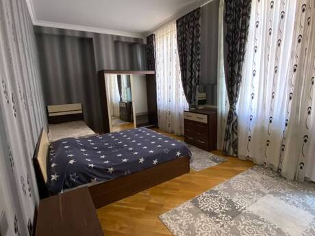 Elan №6283732 - Bakı, Nizami m., 3 otaqlı, 180 m², 12/18 mərtəbə