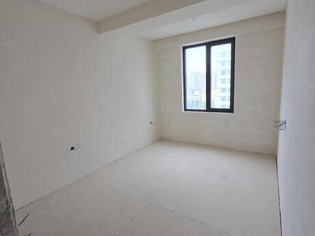 4 otaqlı yeni tikili - 28 May m. - 132.6 m²
