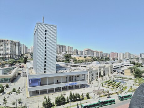 Аренда: 2-комнатная квартира, 110 м², 28 May: 1 700 ₼/мес 4