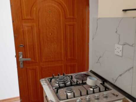 Elan №6283778 - Bakı, 28 May m., 1 otaqlı, 40 m², 1/3 mərtəbə