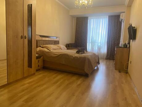 2-комнатная квартира, 100 м², 28 May: 304 000 ₼ 2