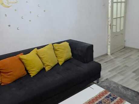 3-room old-build apartment for sale in Xalqlar Dostluğu, 60 m², 143 000 AZN, photo 2 / 12