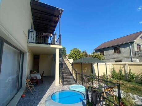 4 otaqlı həyət evi/bağ evi - Badamdar q. - 220 m²