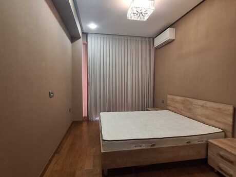 Аренда: 3-комнатная квартира, 120 м², Elmlər Akademiyası: 1 000 ₼/мес 4