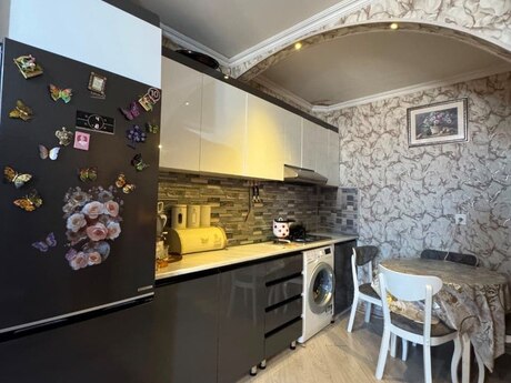 2 otaqlı köhnə tikili - Nəriman Nərimanov m. - 45 m²