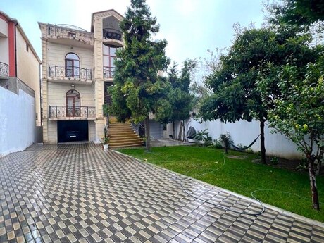 10 otaqlı həyət evi/bağ evi - Nəsimi m. - 600 m²