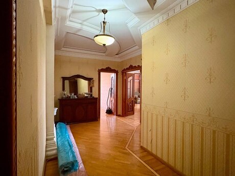 Elan №6284398 - Bakı, Badamdar q., 3 otaqlı, 120 m², 4/12 mərtəbə