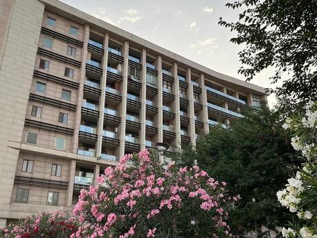 2 otaqlı köhnə tikili - Gənclik m. - 50 m²