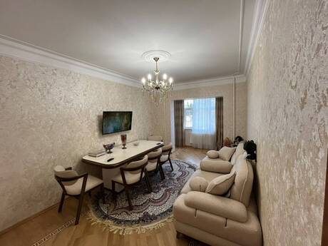 Elan №6284572 - Bakı, Xətai r., 3 otaqlı, 75 m², 2/9 mərtəbə