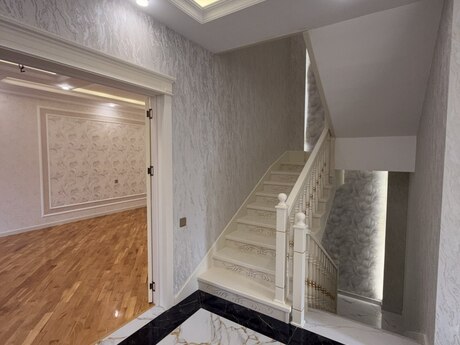 6 otaqlı həyət evi, 390 m², Qaraçuxur: 360 000 ₼ 5