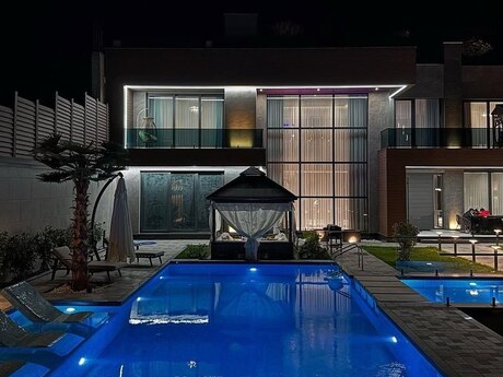 5 otaqlı həyət evi/bağ evi - Bilgəh q. - 400 m²