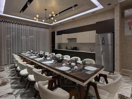 5 otaqlı həyət evi/bağ evi - Buzovna q. - 400 m²