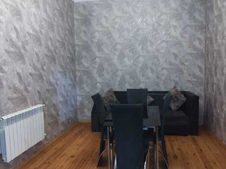 3 otaqlı həyət evi/bağ evi - Elmlər Akademiyası m. - 70 m²