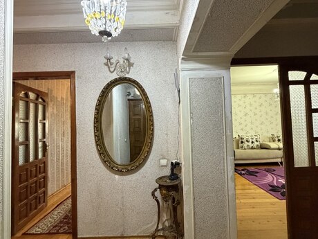 4-room apartment, 100 m², Bakıxanov: 190 000 ₼ 4